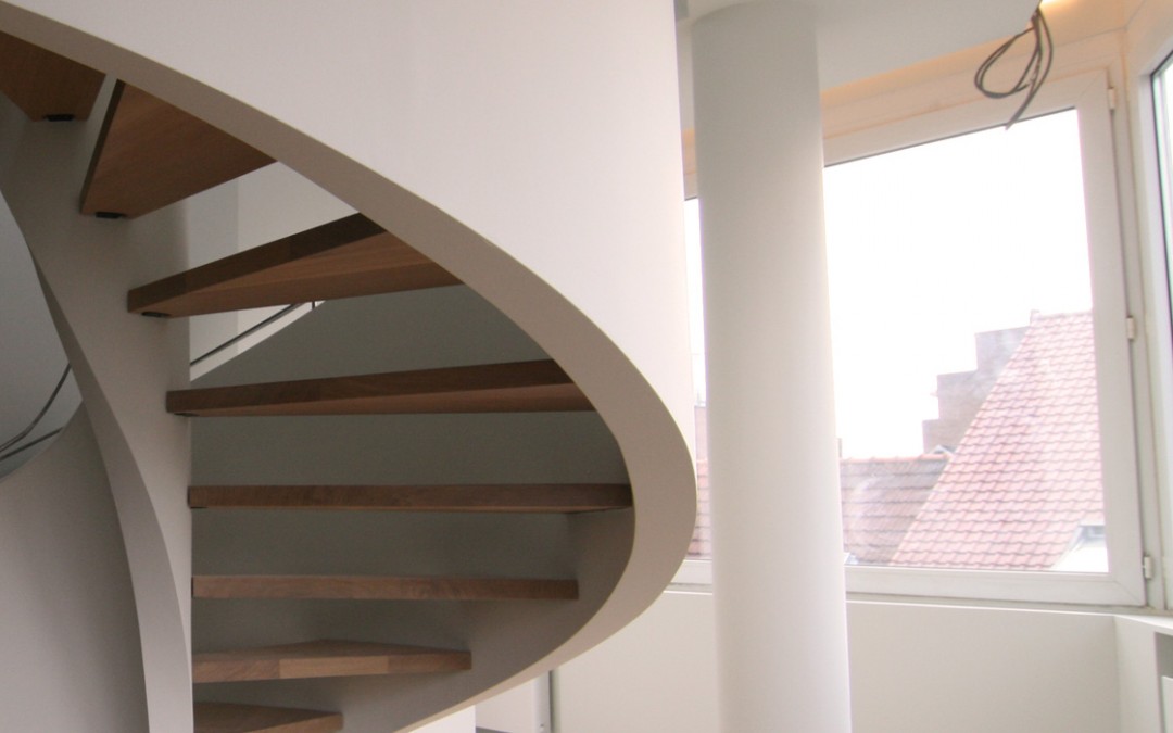 Rénovation d’un duplex avec pose d’un escalier en colimaçon